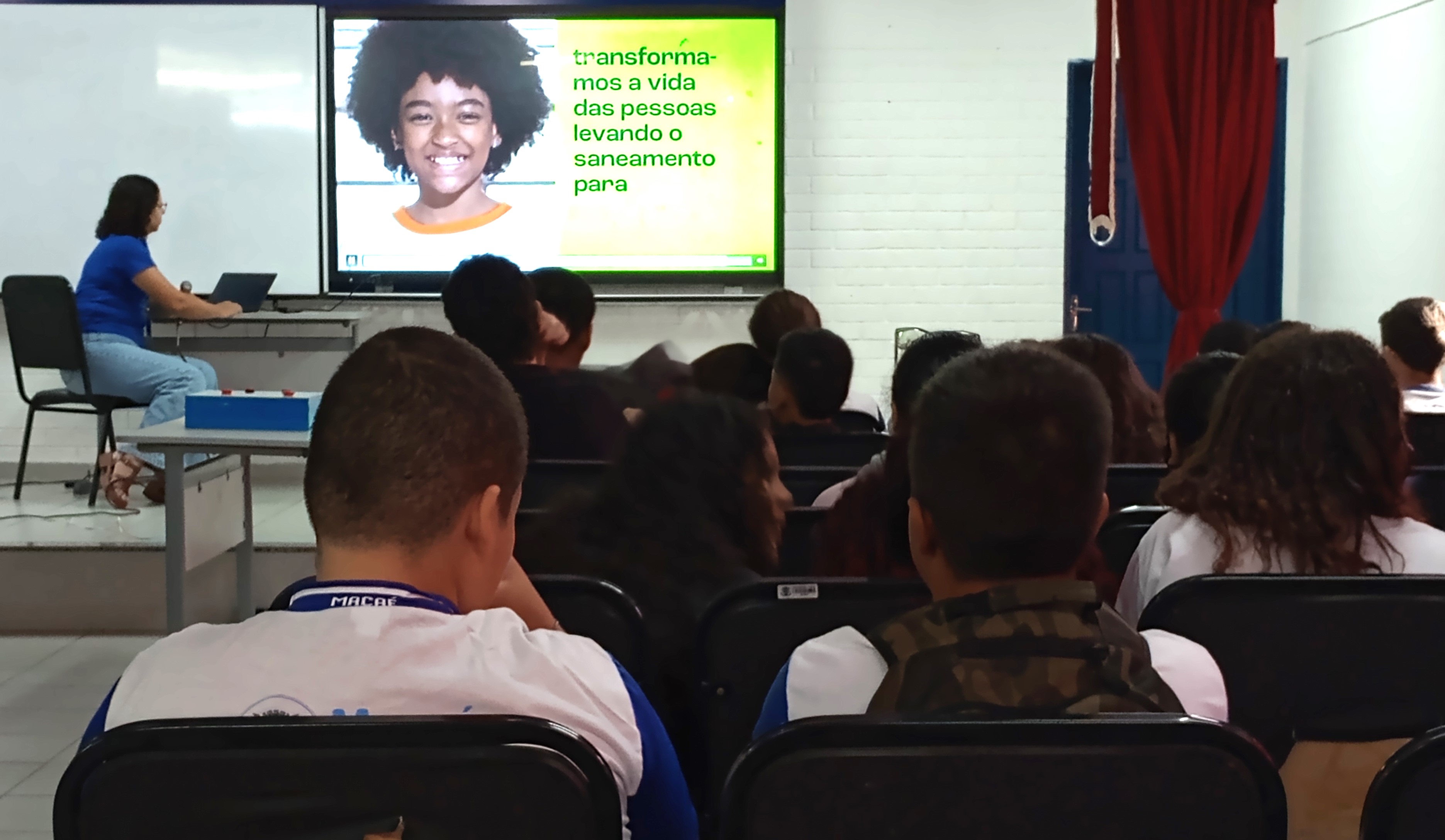 Palestras tratam sobre saneamento nas escolas do município